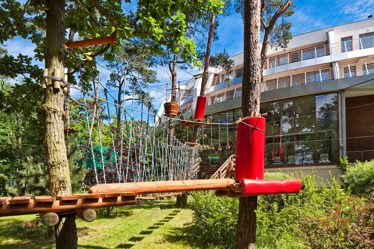 Hotel Dom Zdrojowy Resort & Spa - Destigo Hotels Jastarnia Buitenkant foto