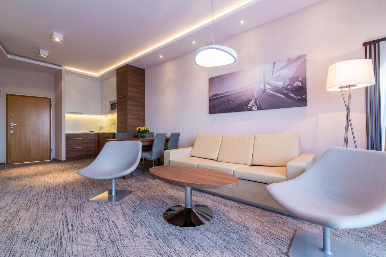 Hotel Dom Zdrojowy Resort & Spa - Destigo Hotels Jastarnia Kamer foto