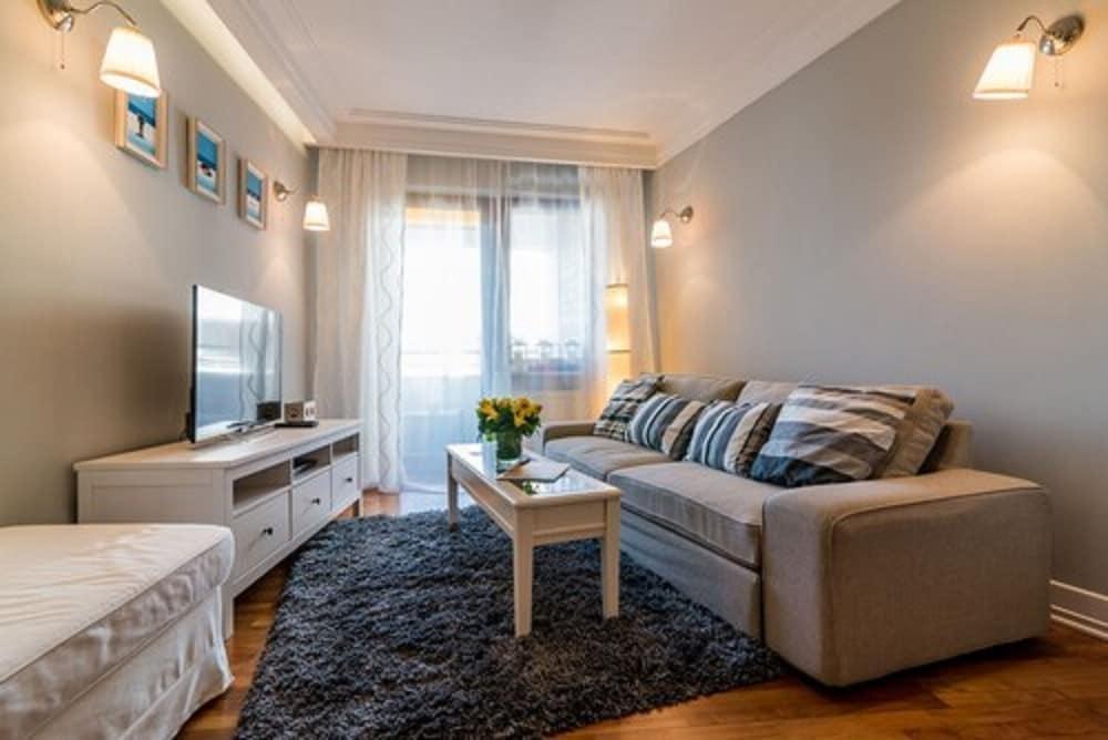 Hotel Dom Zdrojowy Resort & Spa - Destigo Hotels Jastarnia Buitenkant foto
