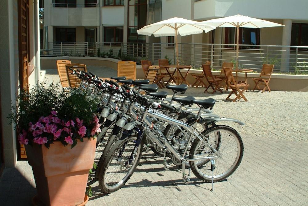 Hotel Dom Zdrojowy Resort & Spa - Destigo Hotels Jastarnia Buitenkant foto